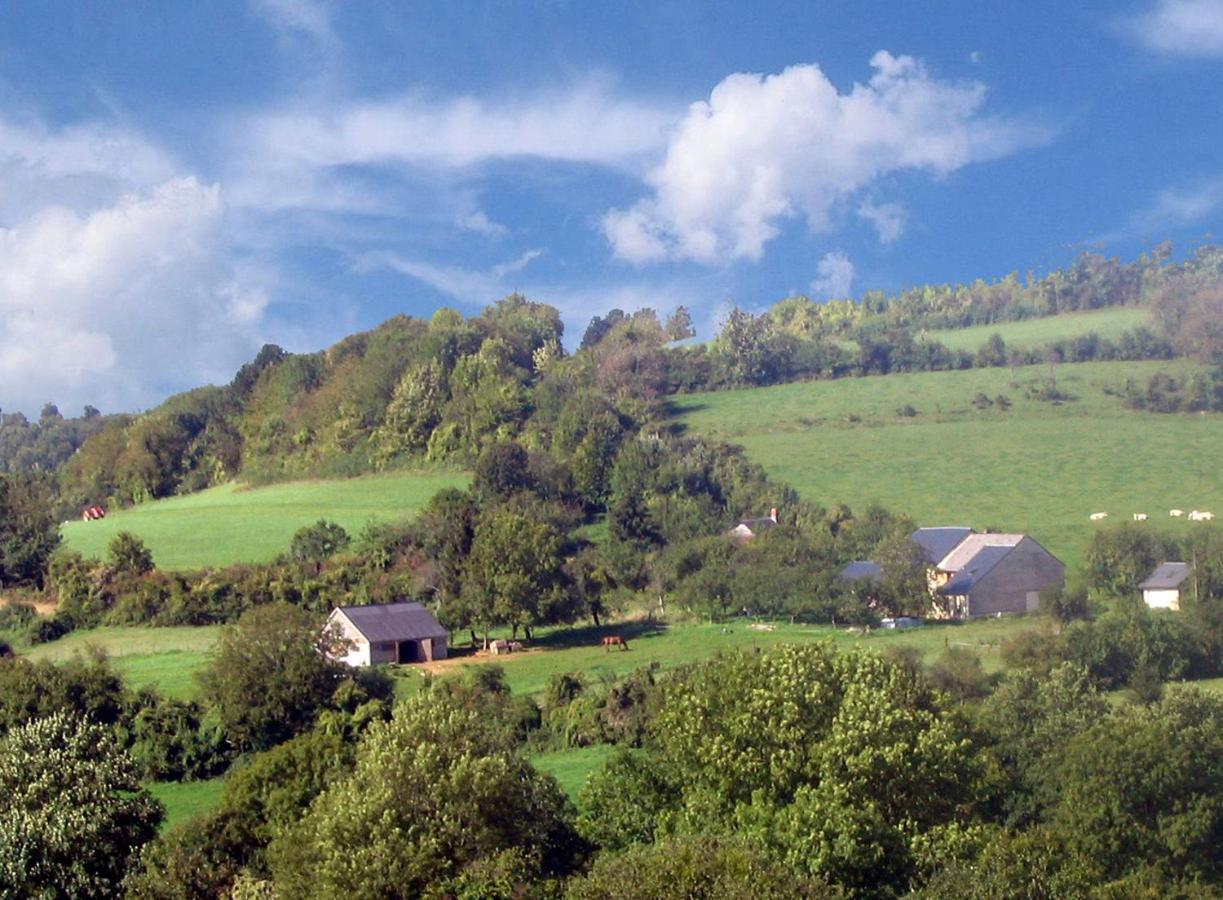 4 Collines Bed and Breakfast Hagnicourt Exteriör bild